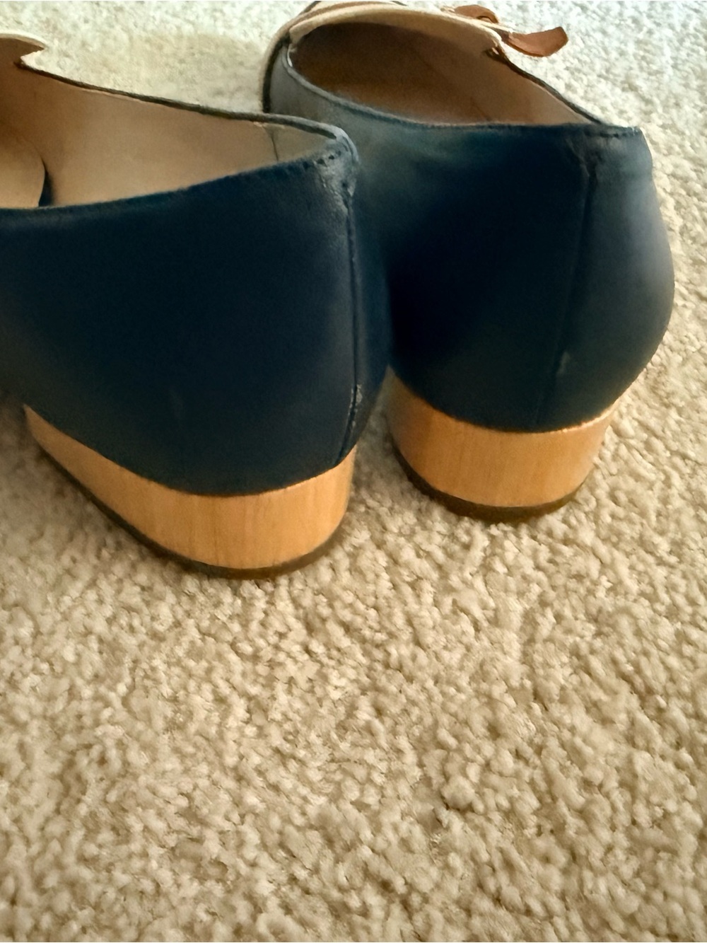 Wilson Navy White and Tan Pointed Loafer Flats - Picture 4 of 6
